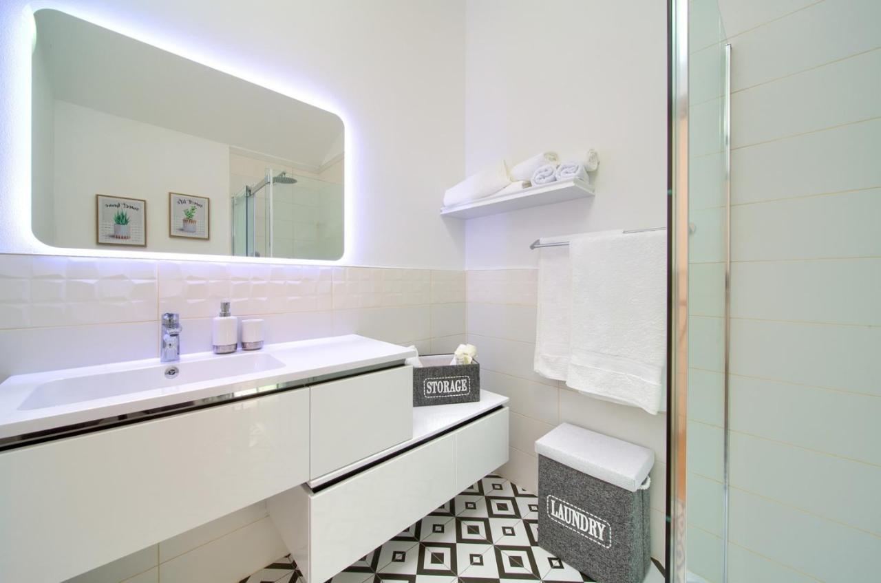Holiday House Mar Malinska Luaran gambar